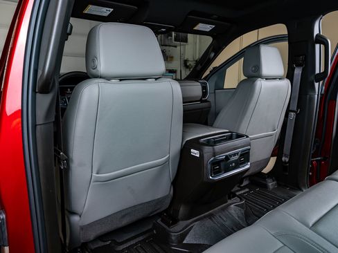 Used 2026 GMC Sierra 2500 SLT w/ Texas SLT Premium Package AWD/4WD image 34
