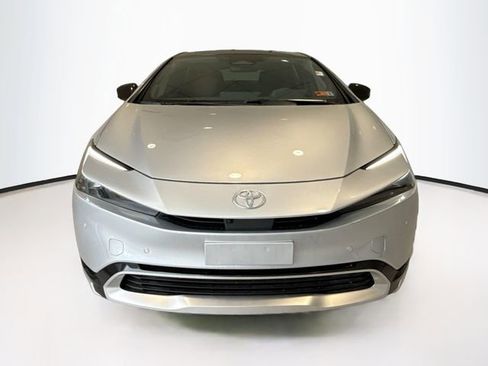 New 2024 Toyota Prius Prime Premium image 2