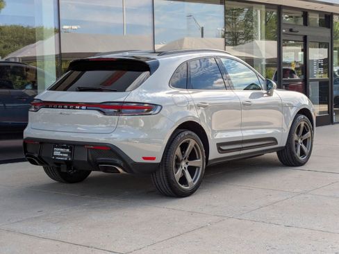 Certified 2026 Porsche Macan image 9