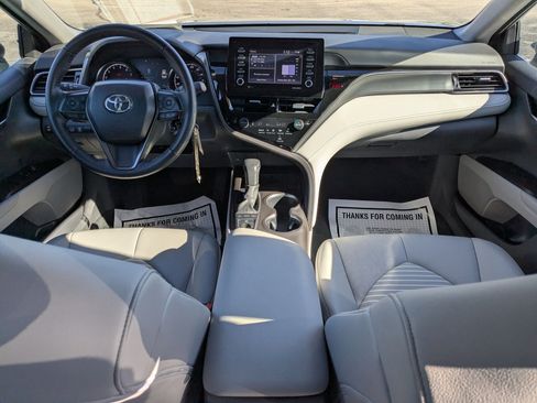 Used 2023 Toyota Camry SE image 17