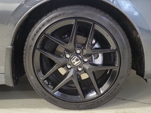 Used 2024 Honda Civic Sport image 6