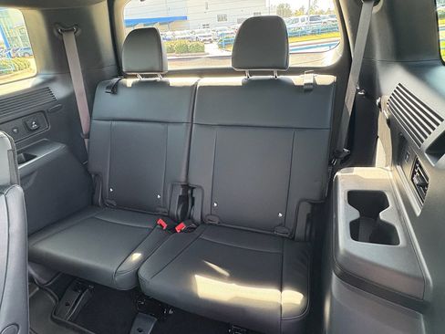 Used 2025 Hyundai Santa Fe Calligraphy image 36