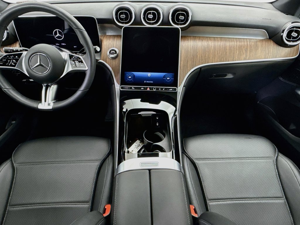 Certified 2026 Mercedes-Benz GLC 300 image 13