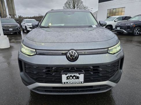 New 2026 Volkswagen Tiguan SE image 9