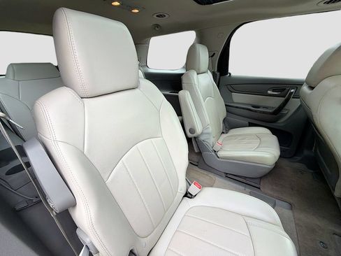 Used 2017 GMC Acadia Limited SLT AWD/4WD image 31