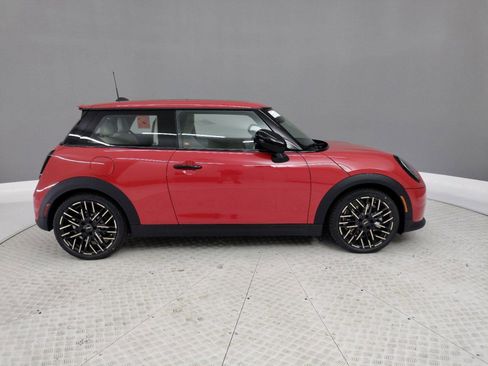 Used 2025 MINI Cooper S image 5