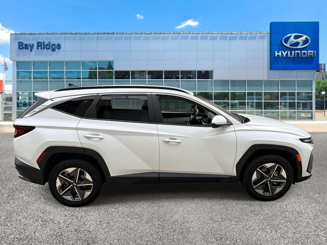 Used 2026 Hyundai Tucson SEL Plus AWD/4WD image 2