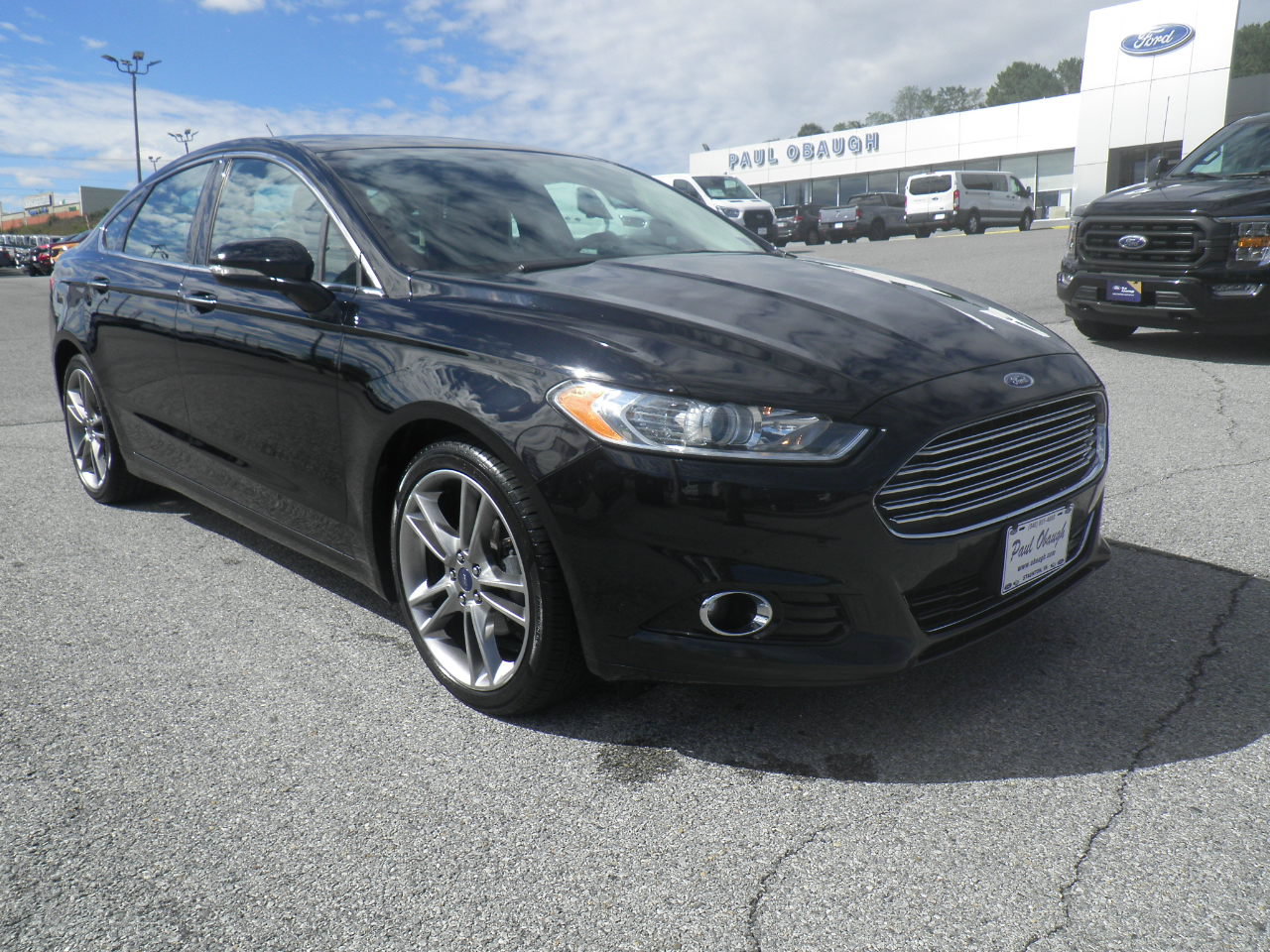 Used 2016 Ford Fusion Titanium FWD image 1
