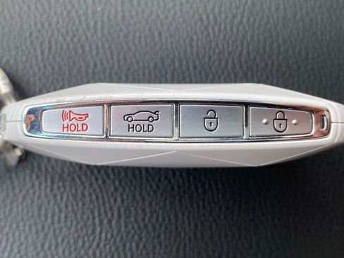 Used 2025 Genesis G70 3.3T Advanced image 35