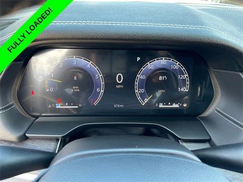 New 2025 Jeep Grand Cherokee L Limited w/ Luxury Tech Group II AWD/4WD image 11