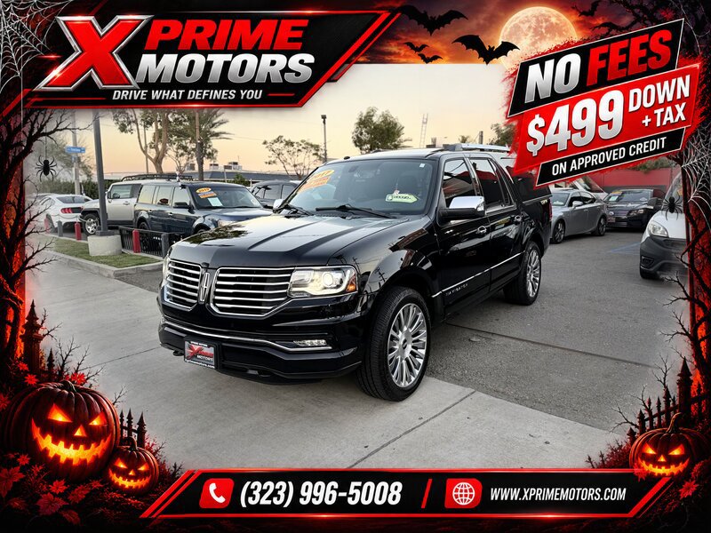 Used 2017 Lincoln Navigator L Select AWD/4WD image 3
