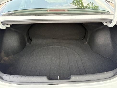 New 2026 Hyundai Elantra SE FWD image 11