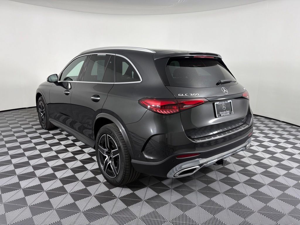 Certified 2026 Mercedes-Benz GLC 300 4MATIC image 5