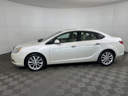 Used 2014 Buick Verano Leather image 2