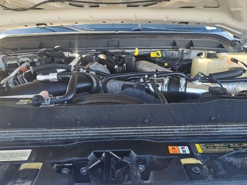 Used 2012 Ford F250 King Ranch w/ King Ranch w/Chrome Pkg image 15