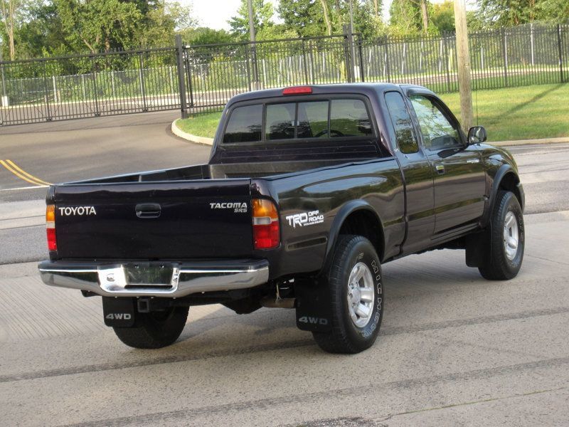Used 1999 Toyota Tacoma 4x4 Xtracab w/ SR5 Pkg image 13