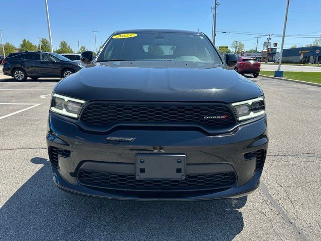 Used 2025 Dodge Durango GT AWD/4WD image 6
