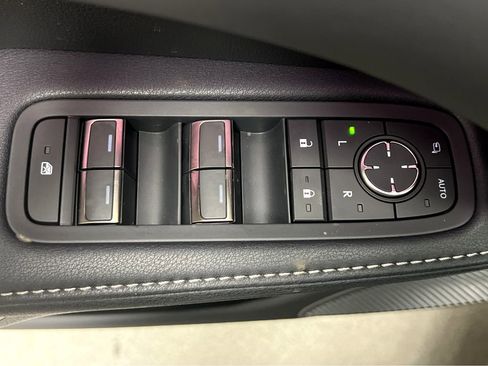 New 2026 Lexus RX 450h AWD image 40