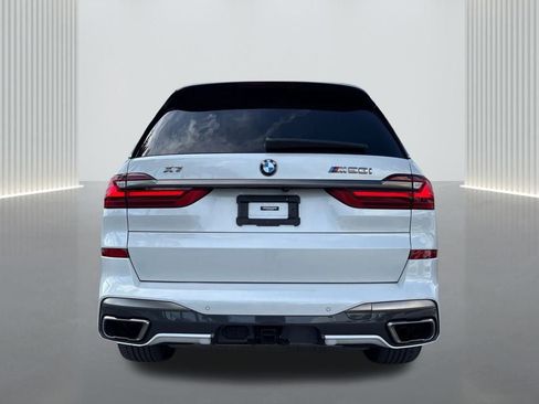 Used 2022 BMW X7 M50i w/ Dynamic Handling Package image 6