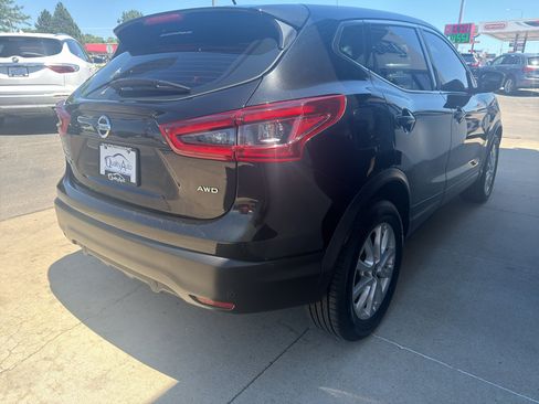 Used 2021 Nissan Rogue Sport S AWD/4WD image 5