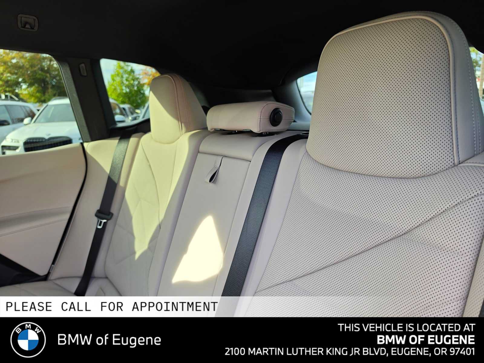 Used 2026 BMW iX xDrive45 AWD/4WD image 21