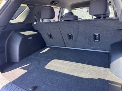 Used 2025 Chevrolet Equinox LT FWD image 20