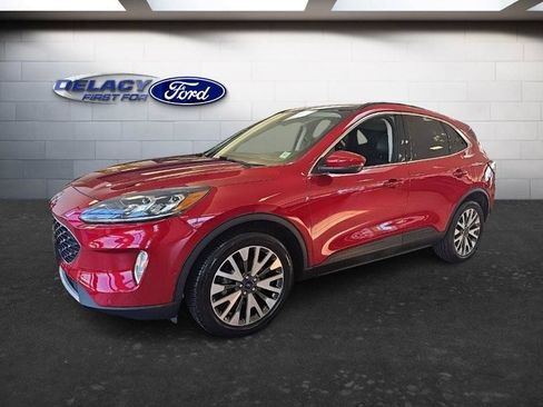 Used 2020 Ford Escape Titanium AWD/4WD image 2