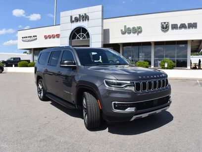 Used 2024 Jeep Wagoneer L Series II w/ Premium Group I