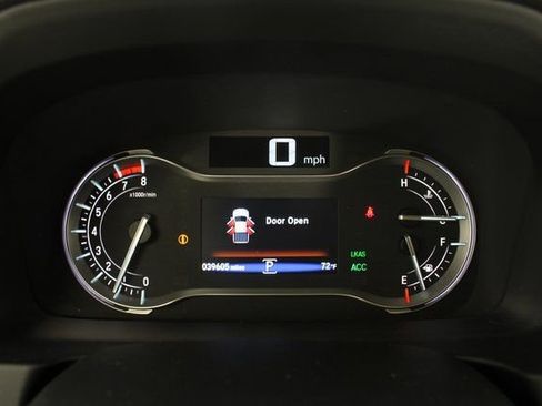 Used 2023 Honda Ridgeline Black Edition image 13