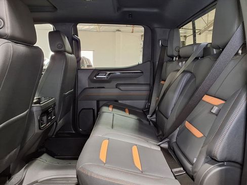 New 2026 GMC Sierra 1500 AT4 w/ AT4 Premium Package image 13