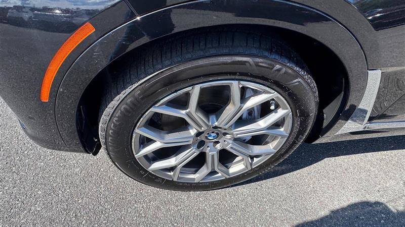Used 2019 BMW X7 xDrive50i w/ Cold Weather Package AWD/4WD image 24