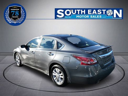 Used 2014 Nissan Altima 2.5 S w/ Sport Value Package image 5