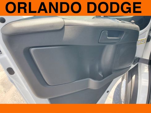 New 2024 RAM ProMaster 2500 w/ Convenience Group image 9