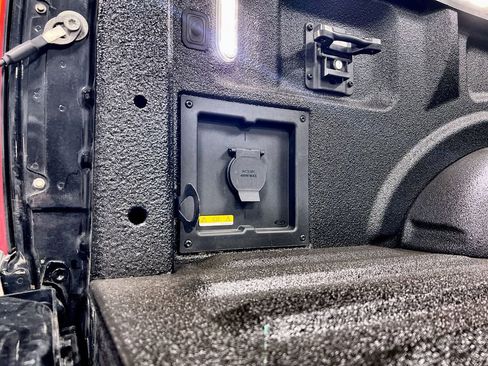 Used 2022 Ford F150 XLT w/ Equipment Group 302A High image 27