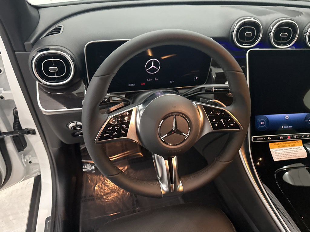 Used 2026 Mercedes-Benz GLC 300 image 10