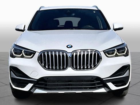 Used 2021 BMW X1 sDrive28i w/ Premium Package image 4