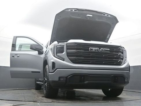 New 2026 GMC Sierra 1500 Elevation w/ LPO, Elevation Black Package image 58