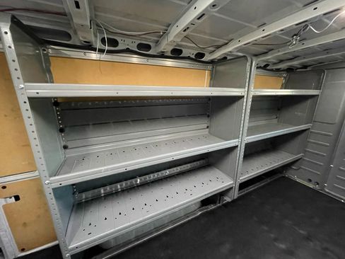 Used 2018 Nissan NV 1500 SV image 31