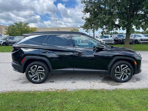 Used 2026 Hyundai Tucson Limited AWD/4WD image 6