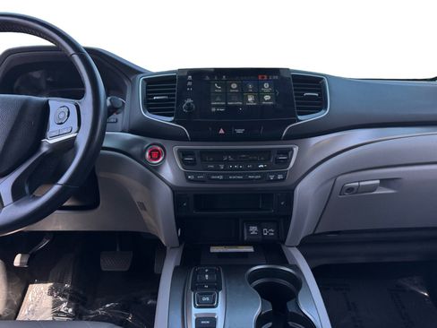 Used 2021 Honda Pilot Special Edition image 11