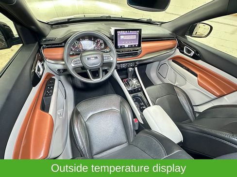 Certified 2023 Jeep Compass Limited image 12