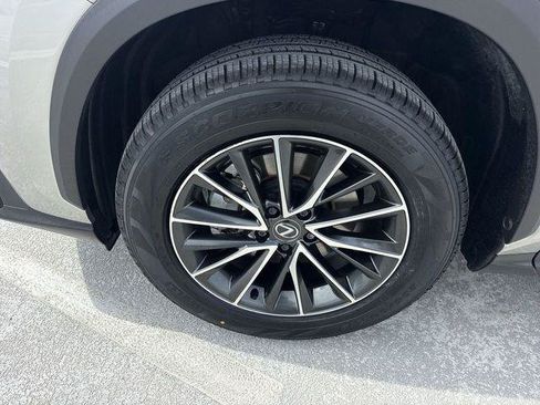 Certified 2024 Lexus NX 250 FWD image 10