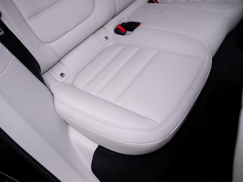 Used 2022 Porsche Macan S image 66