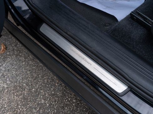 Used 2020 Volvo XC40 T5 Inscription image 17