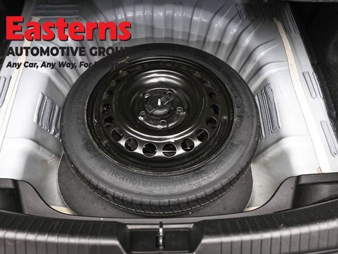 Used 2024 Chevrolet Malibu LT image 21