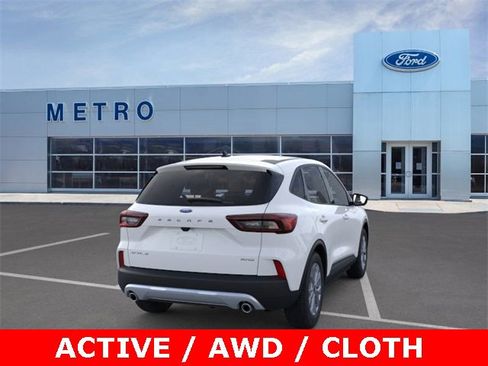 New 2025 Ford Escape Active w/ Cold Weather Package image 8