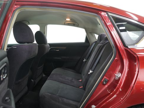 Used 2013 Nissan Altima 2.5 S image 16