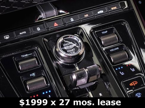 Used 2025 Aston Martin DBX 707 image 30