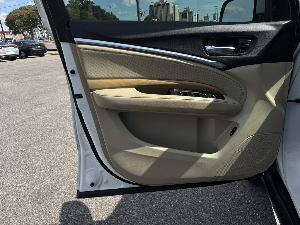Used 2020 Acura MDX w/ Technology Package FWD image 18