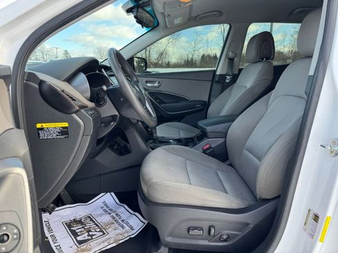 Used 2018 Hyundai Santa Fe Sport w/ 2.4L Value Package 02 image 15